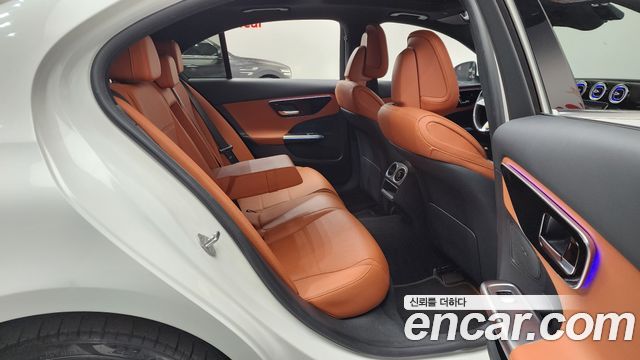 Mercedes-Benz C-Class C300 4MATIC Avantgarde