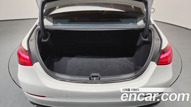 Mercedes-Benz C-Class C300 4MATIC Avantgarde