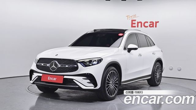Mercedes-Benz GLC-Class GLC300 4MATIC AMG Line