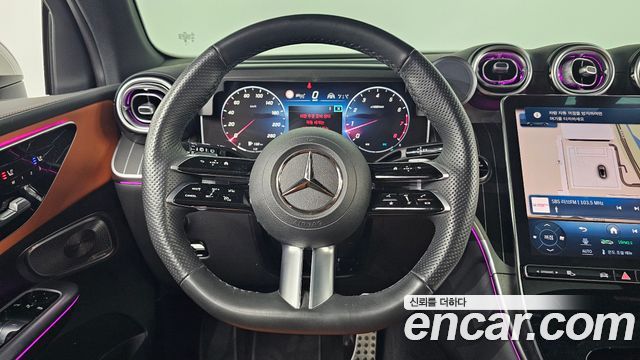 Mercedes-Benz GLC-Class GLC300 4MATIC AMG Line