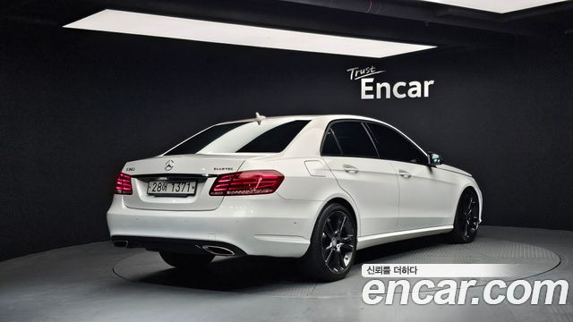 Mercedes-Benz E-Class E220 Bluetec Avantgarde Sport