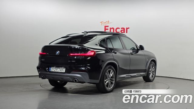 BMW X4 xDrive20i M Sports X Onlile Exclusive Edition