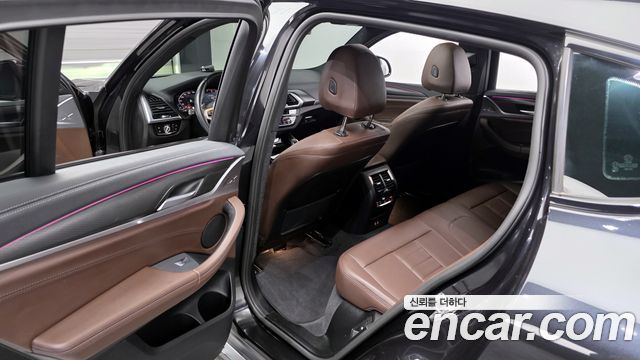 BMW X4 xDrive20i M Sports X Onlile Exclusive Edition