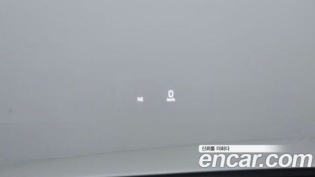 Mercedes-Benz E-Class E300 4MATIC Avnatgarde