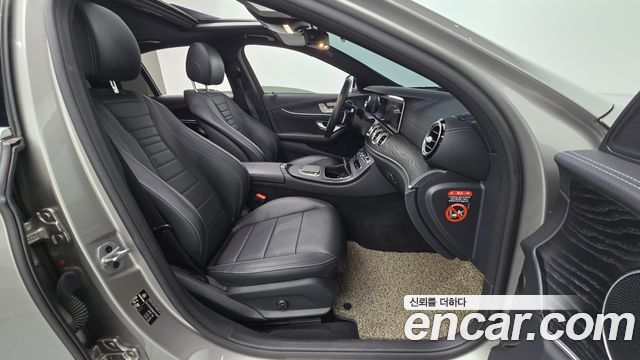 Mercedes-Benz E-Class E220d 4MATIC AMG Line