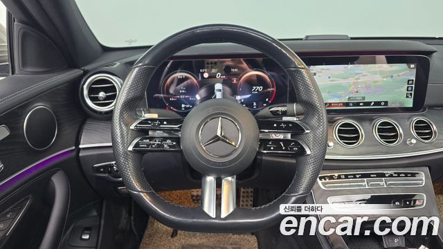 Mercedes-Benz E-Class E220d 4MATIC AMG Line
