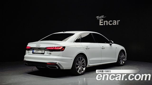 Audi A4 45 TFSI Quattro Premium