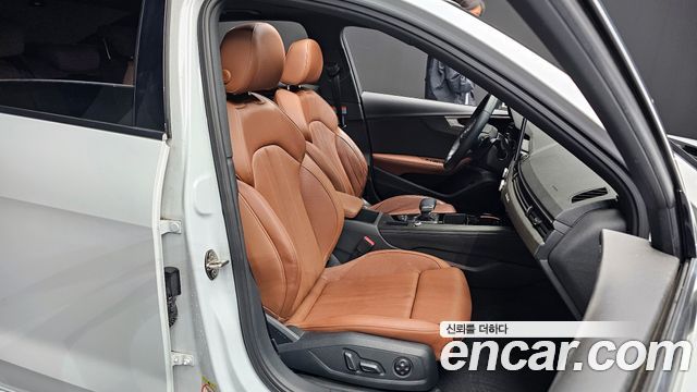Audi A4 45 TFSI Quattro Premium