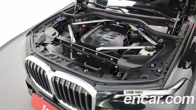 BMW X7 xDrive 40i M Sport 7STR