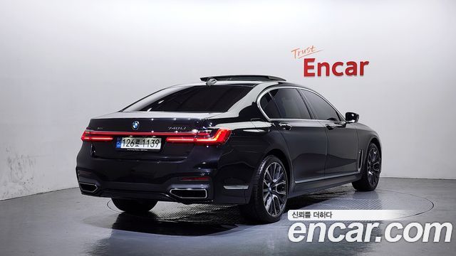 BMW 7-Series 740Li xDrive M Sport Package