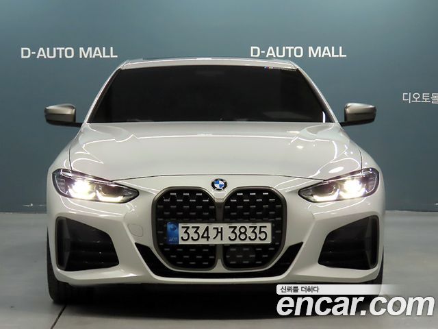 BMW 4-Series M440i xDrive Coupe