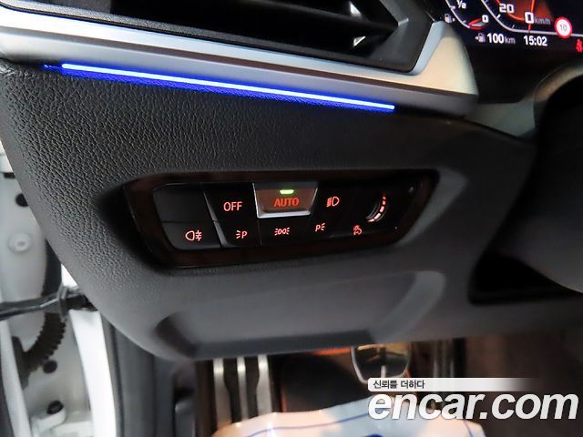 BMW 4-Series M440i xDrive Coupe