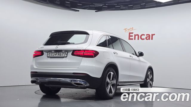 Mercedes-Benz GLC-Class GLC300 4MATIC