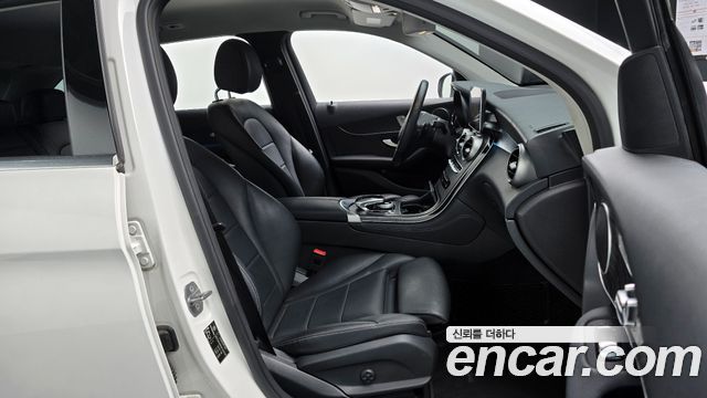 Mercedes-Benz GLC-Class GLC300 4MATIC