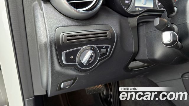 Mercedes-Benz GLC-Class GLC300 4MATIC