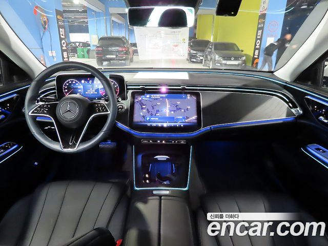 Mercedes-Benz E-Class E200 Avantgarde