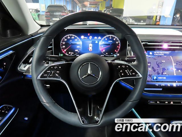 Mercedes-Benz E-Class E200 Avantgarde
