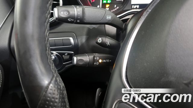 Mercedes-Benz GLC-Class GLC300 4MATIC AMG Line Coupe