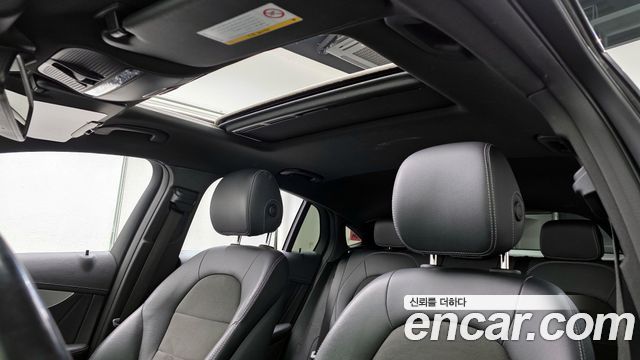 Mercedes-Benz GLC-Class GLC300 4MATIC AMG Line Coupe