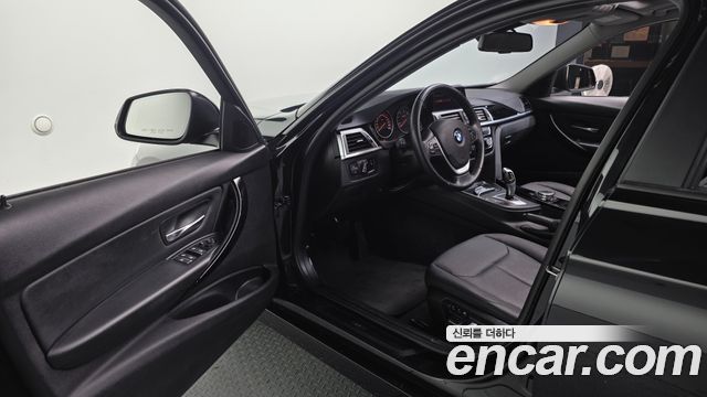 BMW 3-Series 320d