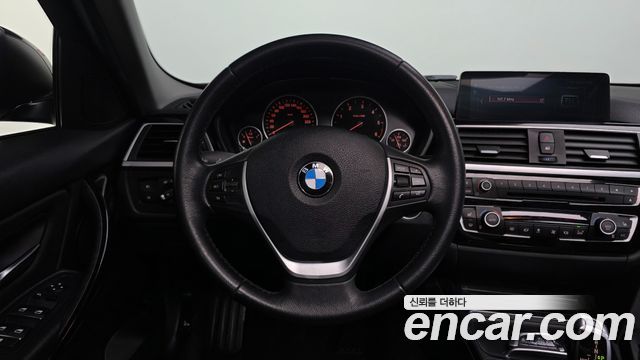 BMW 3-Series 320d