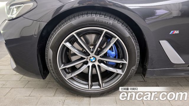 BMW 5-Series 520i M Sport