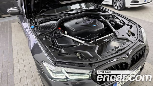 BMW 5-Series 520i M Sport