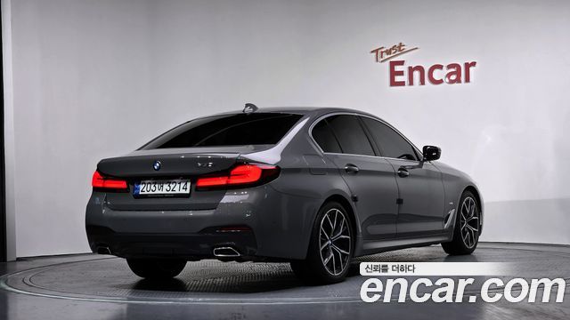 BMW 5-Series 530i M Sport Package
