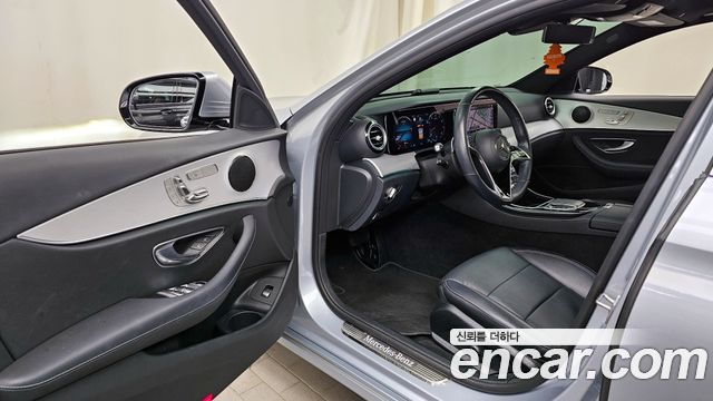 Mercedes-Benz E-Class E250 Avantgarde