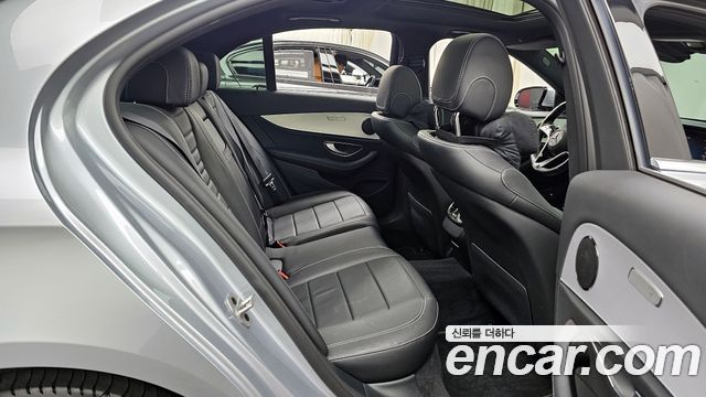 Mercedes-Benz E-Class E250 Avantgarde