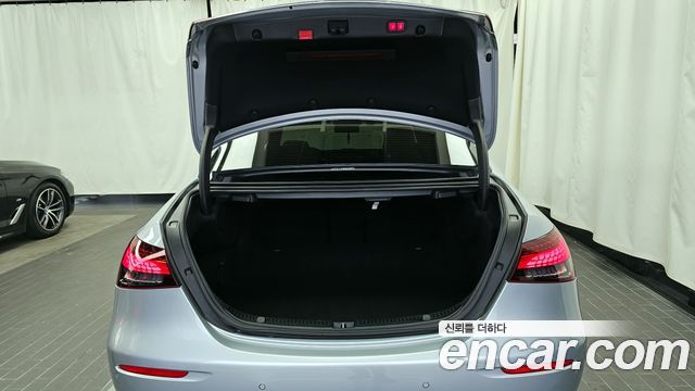Mercedes-Benz E-Class E250 Avantgarde