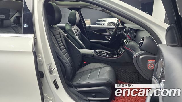 Mercedes-Benz E-Class E300 Avantgarde