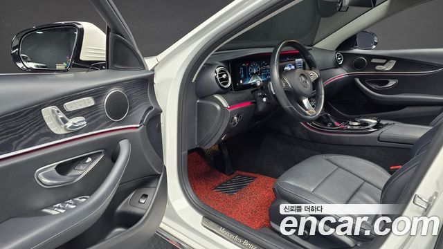 Mercedes-Benz E-Class E300 Avantgarde