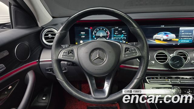 Mercedes-Benz E-Class E300 Avantgarde