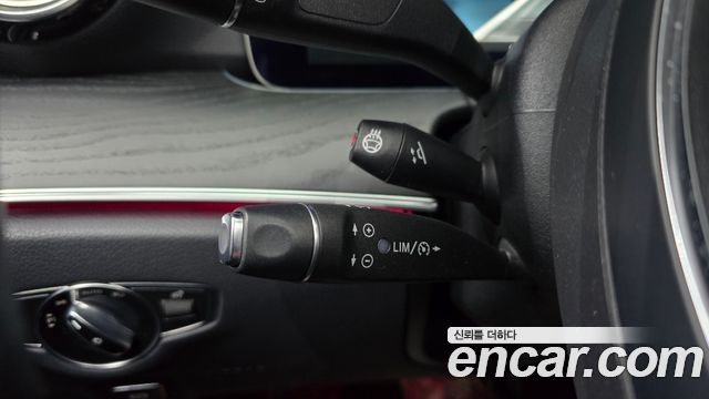 Mercedes-Benz E-Class E300 Avantgarde