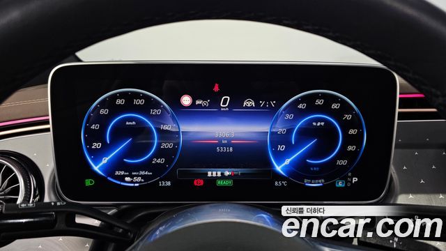 Mercedes-Benz EQE EQE350+