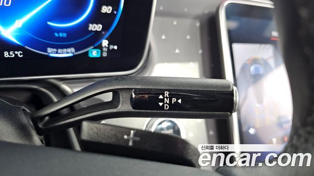 Mercedes-Benz EQE EQE350+