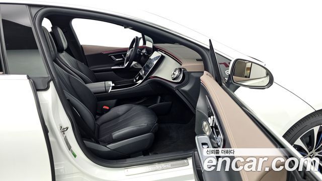 Mercedes-Benz EQE EQE350+