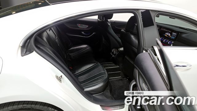 Mercedes-Benz CLS-Class CLS400d 4MATIC AMG Line