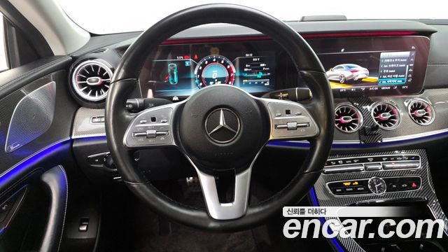 Mercedes-Benz CLS-Class CLS400d 4MATIC AMG Line