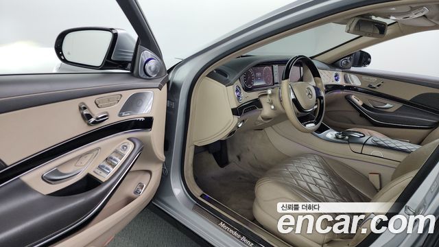 Mercedes-Benz S-Class Maybach S600