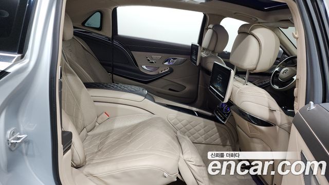 Mercedes-Benz S-Class Maybach S600