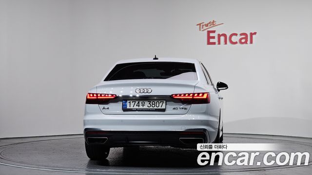 Audi A4 40 TFSI Premium