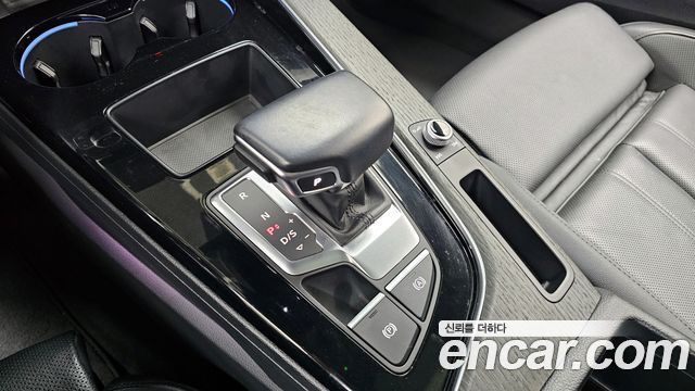 Audi A4 40 TFSI Premium