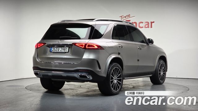 Mercedes-Benz GLE-Class GLE450 4MATIC