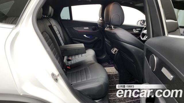Mercedes-Benz GLC-Class GCL300 4MATIC Coupe