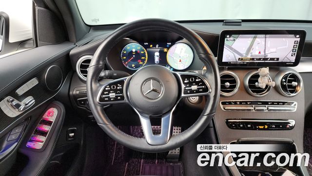 Mercedes-Benz GLC-Class GCL300 4MATIC Coupe