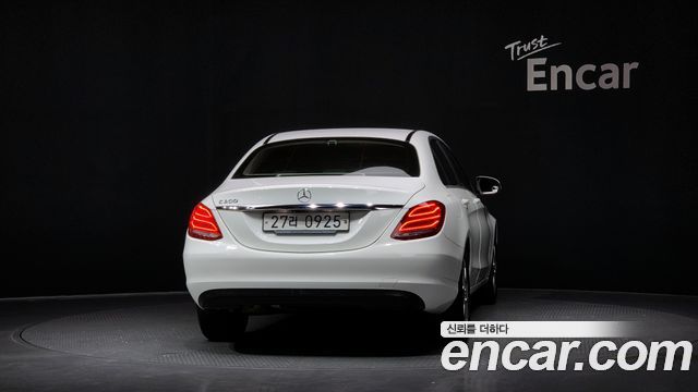 Mercedes-Benz C-Class C200