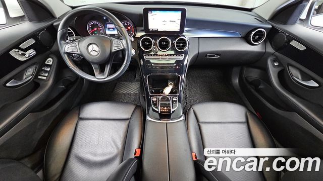 Mercedes-Benz C-Class C200