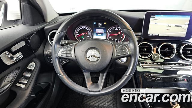 Mercedes-Benz C-Class C200